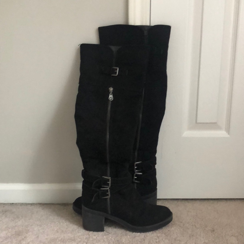 Guess boots